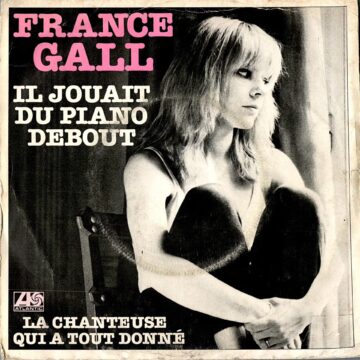 il-jouait-du-piano-debout
