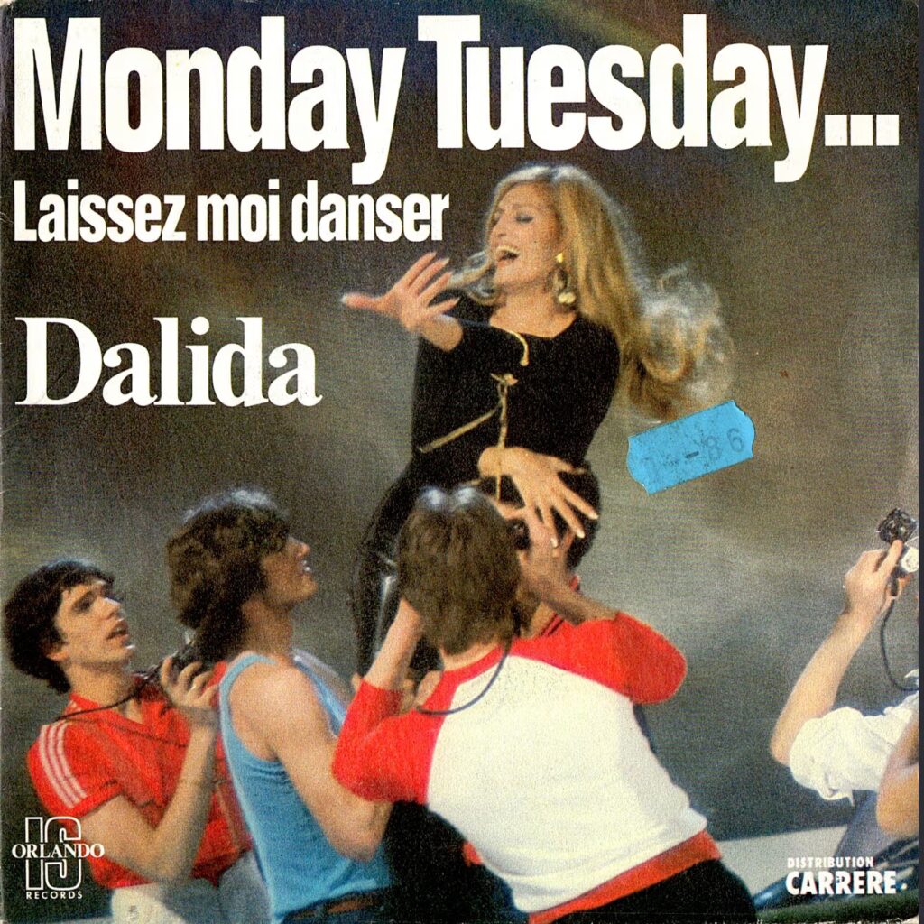 Dalida – Monday Tuesday... Laissez Moi Danser