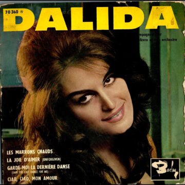 Dalida Accompagnée Par Raymond Lefèvre Et Son Orchestre* – Les Marrons Chaud